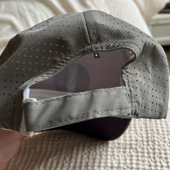 Magic Delivered | Hippogriff Riding Club Hat 🧢 - Picture 3 of 5